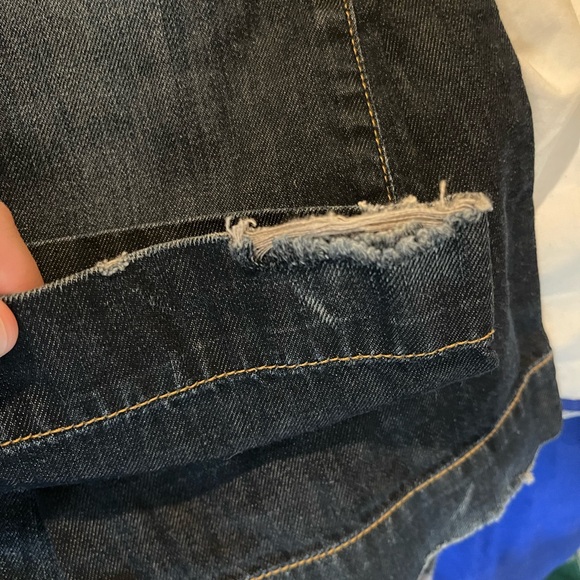 Chloe - Picture 5 of 5